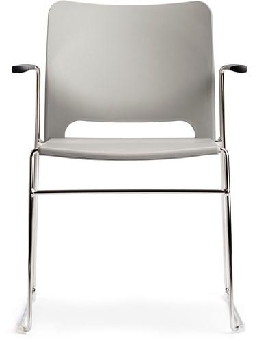 Witte A550 sledeframe stoel met armleggers van FP Collection