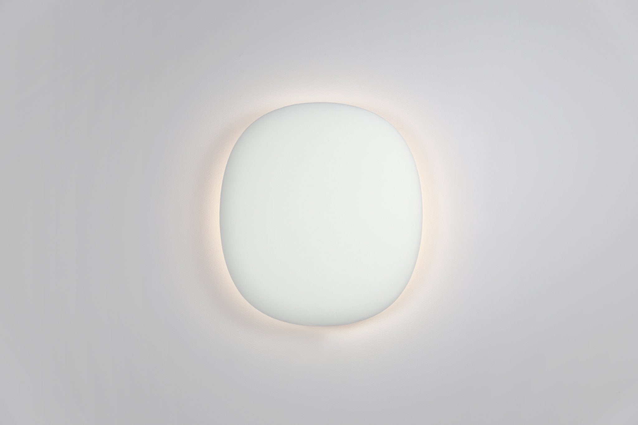 Wit lichtgevend akoestisch wandpaneel uit de Blossom collectie van Bogaerts Label