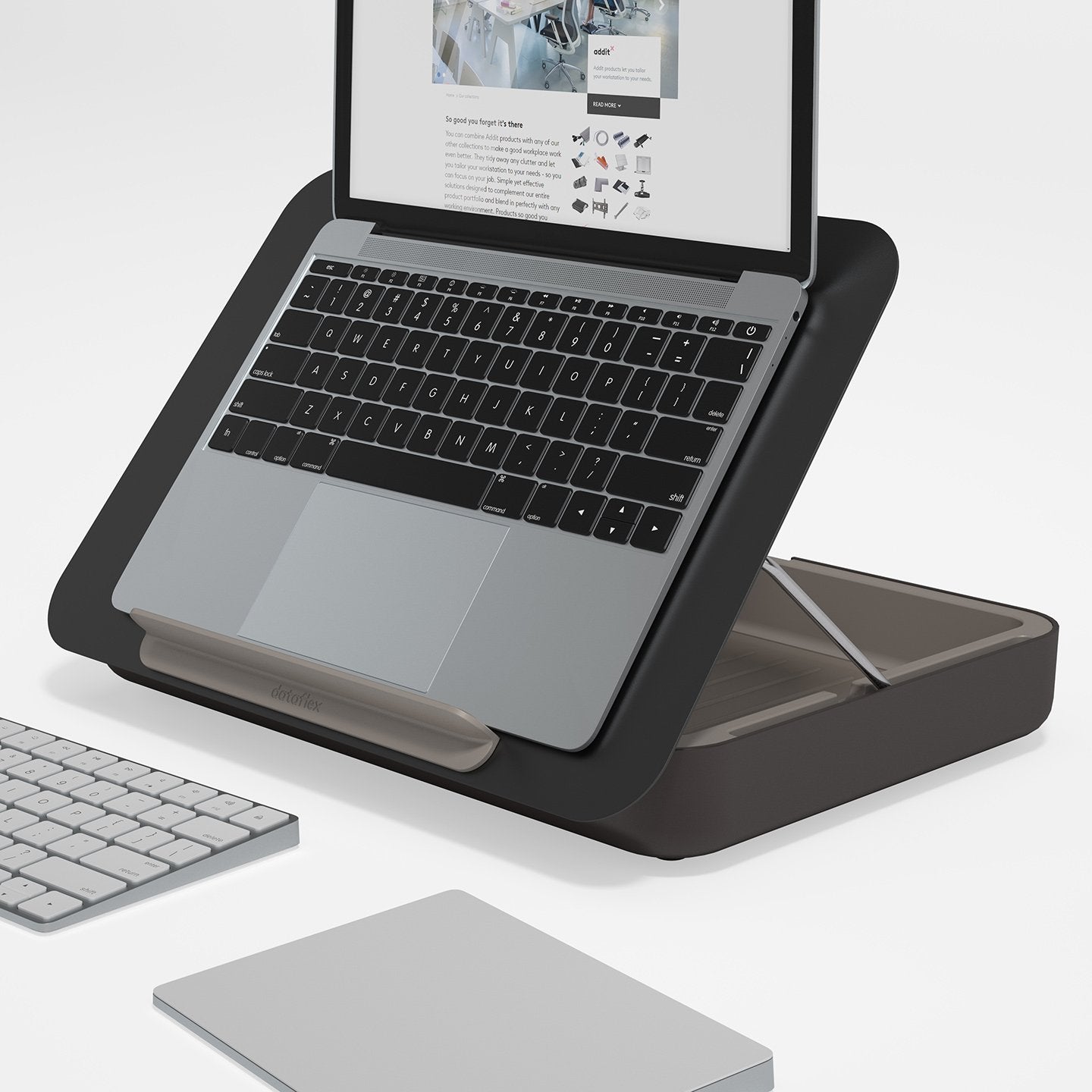 Zwarte ergonomische toolbox met geplaatste laptop uit de Addit Bento® collectie van Dataflex
