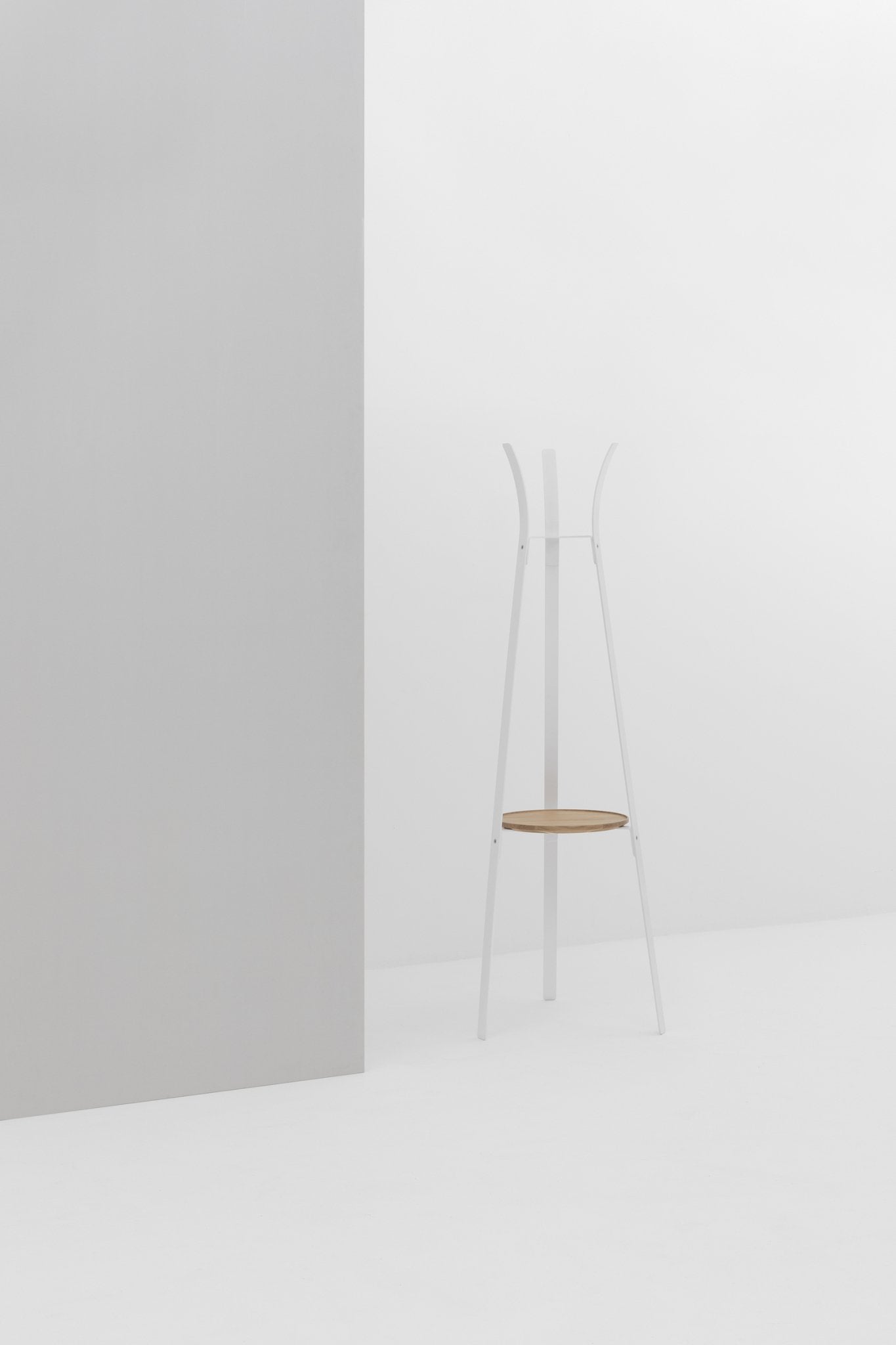 SPRINGBACK coat stand